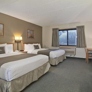 Queen Room Two Queen Beds